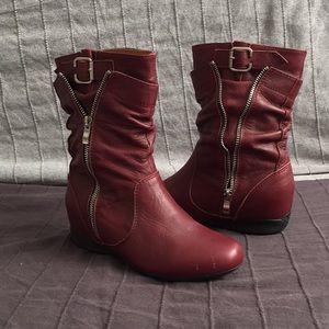 Red leather boots size 7